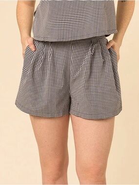 Wayre Travel Pocket Flow Short Black gingham black white